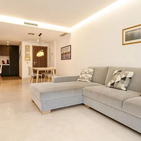Acqua San Pedro Apartment